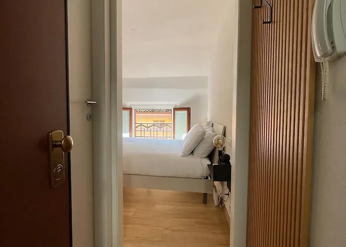 Appartamento Monolocale In Centro Pomposa Hideaway Modena